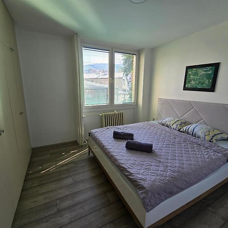 City Center Apt Wfree P Skopie Exterior foto